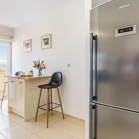 Apartament Peters Sutivan