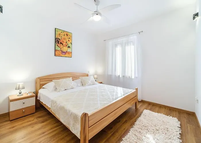 Peters アパート スティヴァン